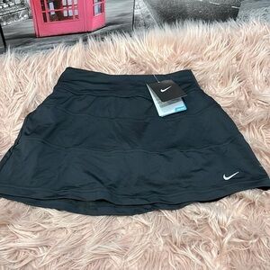 Nike women’s tennis skirt